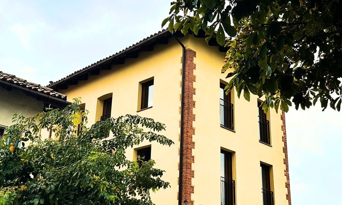 La Morra Apartment | Casa Matilla - Blu - One Bedroom Apartment, Sleeps 4