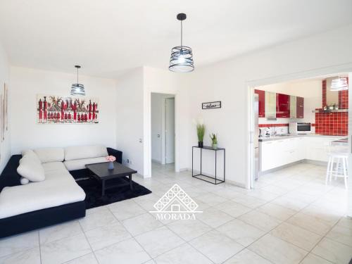 Iglesias Historic Centre Apartment | Casa Maura - MORADA