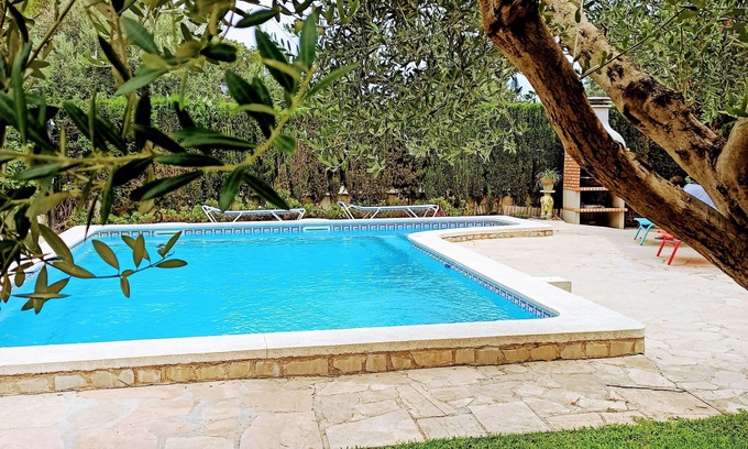 Les Tres Cales Ski Chalet | Casa Mediterránea