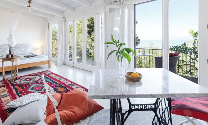 Castellabate House | Casa Melagrana 2: cozy accommodation for nature lovers