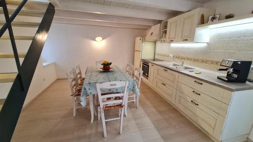 Arias Apartment | Casa Monica borgo di Arias