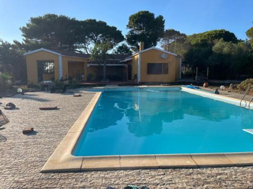 Calasetta House | Casa Monti