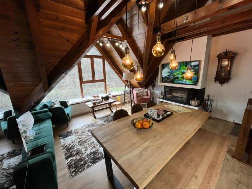 Gessa House | CASA MONTROMIES de Alma de Nieve