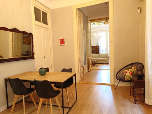 Tortosa Apartment | Casa monumental con encanto