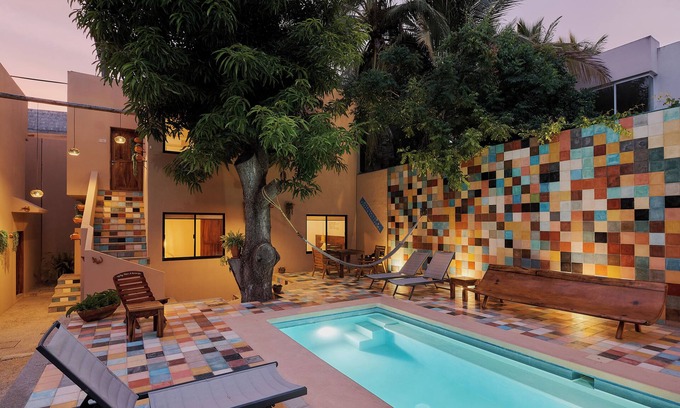 Emiliano Zapata House | Casa Mosaicos