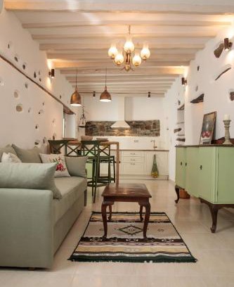 Naxos House | CASA NEL BORGO n.2