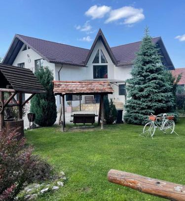 Zarnesti Villa | Casa Nicholas