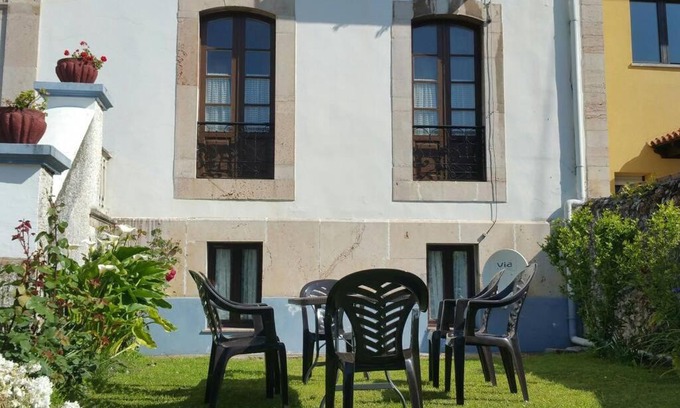 Poo Apartment | CASA NOGALES junto a PLAYA DE POO y SENDA. WIFI