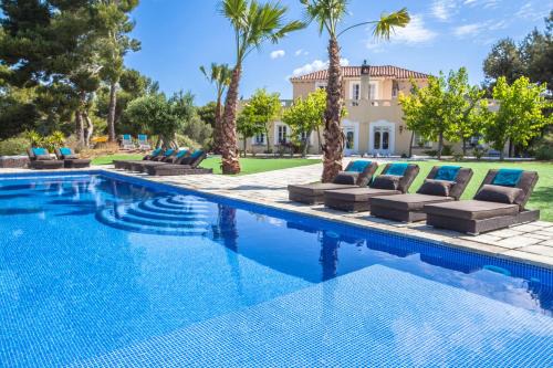 Vallpineda Villa | Casa Nova Estate