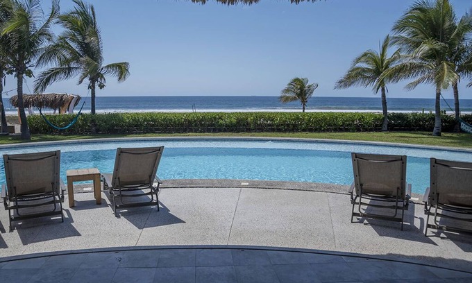 Barra de Colotepec Villa | Casa Numa'Na - Luxurious Beach Villa (w/Starlink)