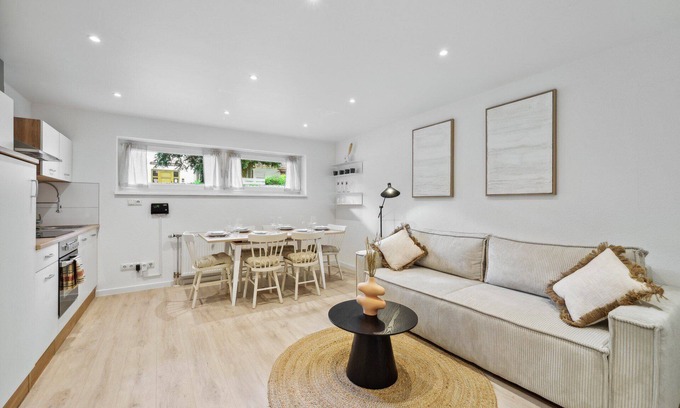 Wurding Apartment | Casa Oasis II - Fully equipped kitchen, Smart TV & close to the thermal baths