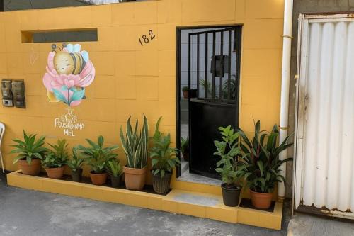 Boca do Rio House | Casa Pousadinha Mel- QUARTOS E DORMITORIOS