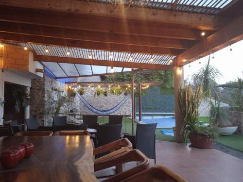 El Santuario House | Casa Pura Vida