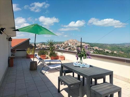 Casoli Apartment | Casa Quercia Grande by Holiday World