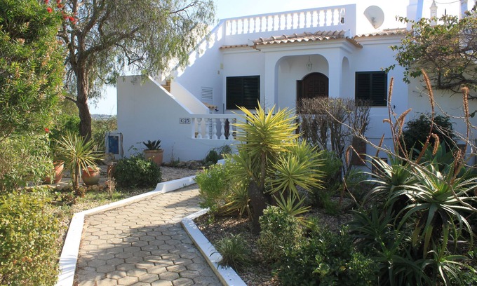 Lagos Cottage | Casa Relaxante de Campo com Piscina Partilhada Perto Praia