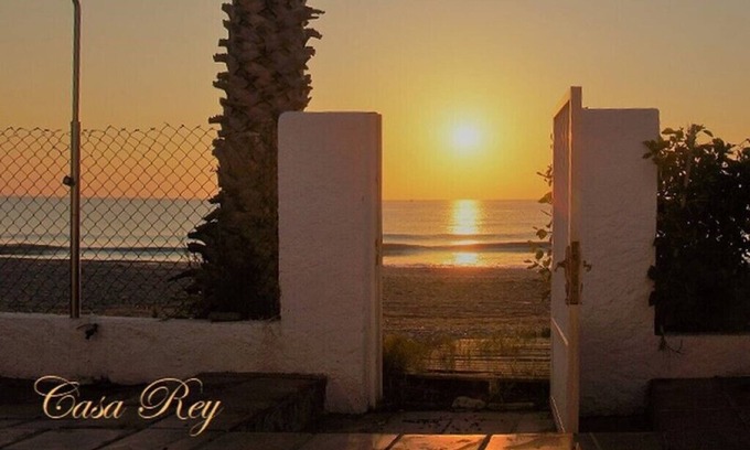 Vista de los Angeles-Rumina Apartment | Casa Rey - Villa facing the sea