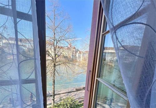 Basel City Centre Apartment | Casa Rheinblick - Apartment B