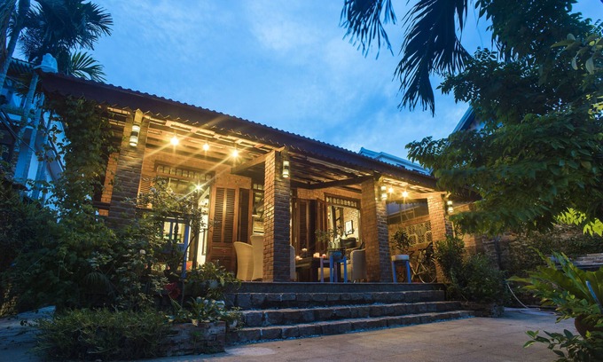 Cam Chau House | CASA RIO: Enchanting private riverside Holiday House in Hoi An