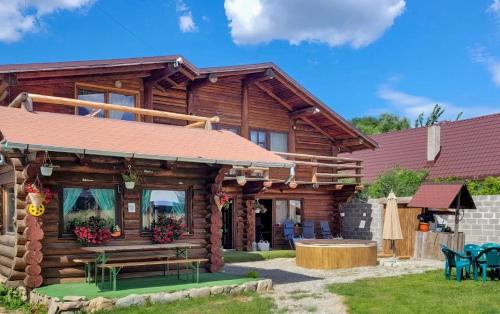 Cristian House | CasaNoah