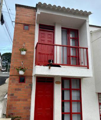 Salento House | Casa Roma - La tranquilidad del campo en la Ciudad - RNT 1 0 8 1 3 7-