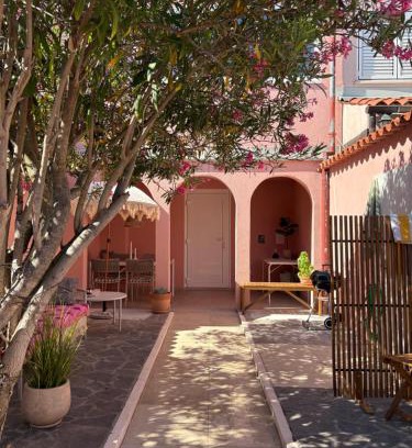 Mareda House | Casa Rosa