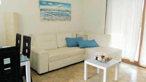 Porto Pino House | Casa Rubina