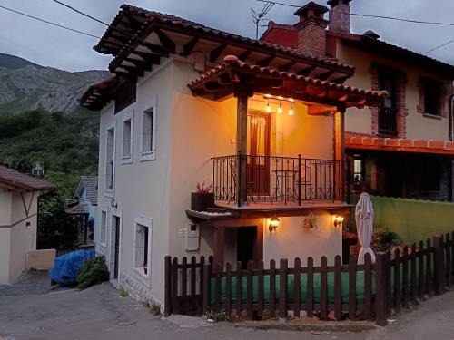 Tornin House | Casa Rural El Cantón