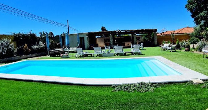 Malpartida de Caceres House | Casa Rural La Piedra De Juana