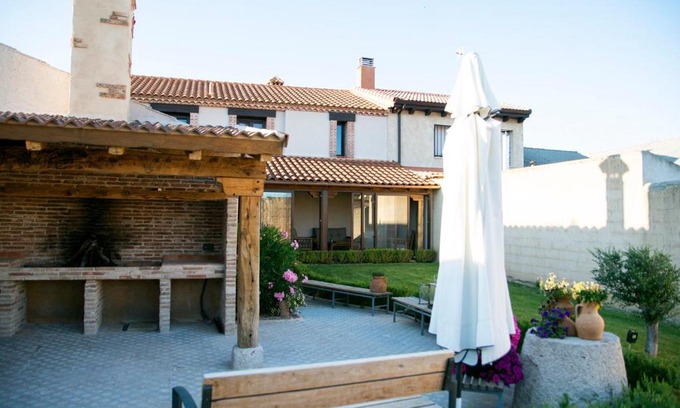 Sardon de Duero House | Casa Rural Zacarías
