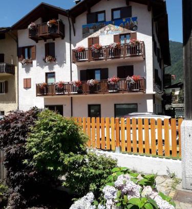 Pinzolo House | Casa Salvaterra Affittacamere