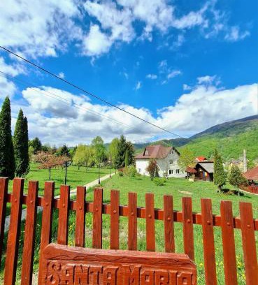 Bran House | Casa Santa Maria Bran