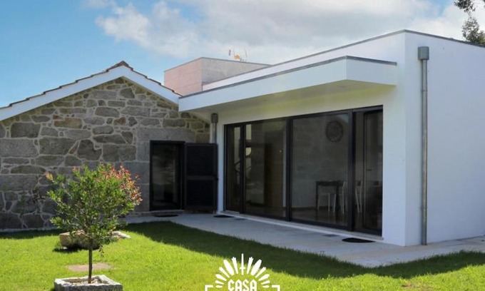 Linhares de Cima House | Casa Santa Marinha