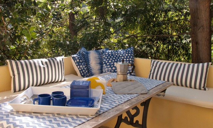 Lipari House | Casa Scirocco Limone- Villa with garden overlooking the sea