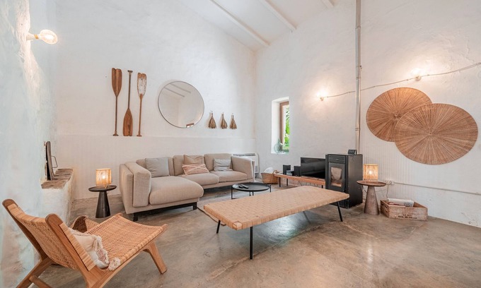 Sencelles House | 'Casa Sencellas Design Holiday Home' with Terrace & Wi-Fi