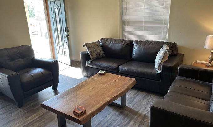 Carlsbad House | Casa Siesta - Best Family Home for up to 10