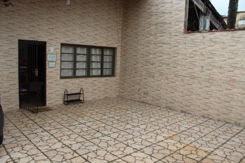 Real House | Casa simples, ampla e confortável a 5 min da praia