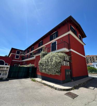 Pontecagnano Apartment | Casa Soele appartamento 90 m2, 2 camere da letto, 6 posti letto, parcheggio privato gratuito