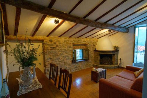 Casola in Lunigiana Apartment | Casa Soleggiata