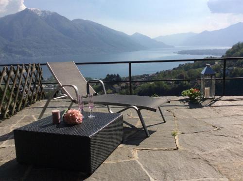Gordola House | Casa Sopralago by Fewotessin