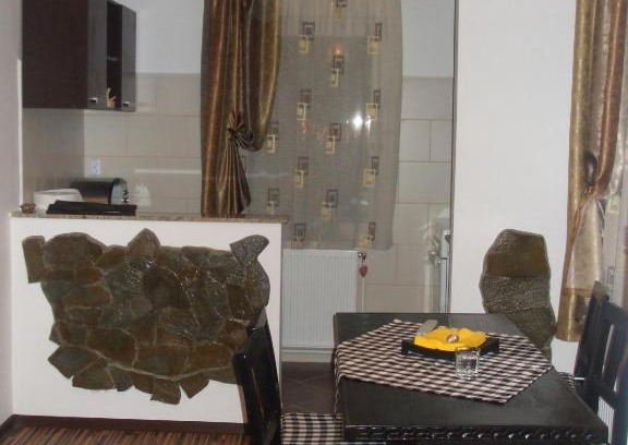 Rasnov House | Casa Stely
