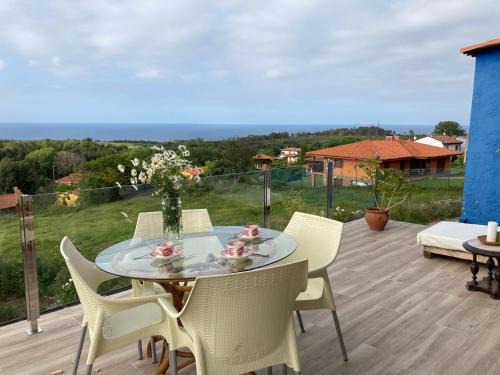 Ovio House | Casa Terrazas del Otero-Vistas al Mar
