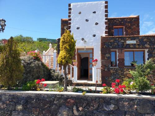 Isora House | CASA TIN