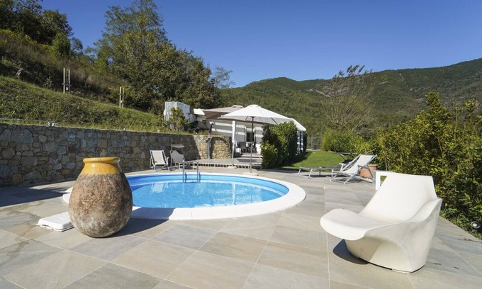 Beverino Villa | Casa Tinetto - One Bedroom Villa, Sleeps 4