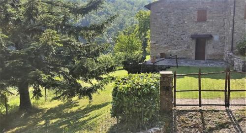 Pratovecchio Stia Apartment | Casa Titina Riposo e Relax nella campagna toscana