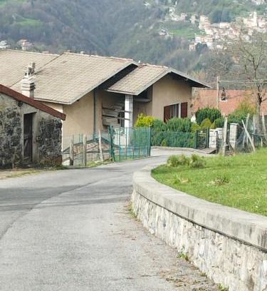 Ponna House | Casa tra i Laghi