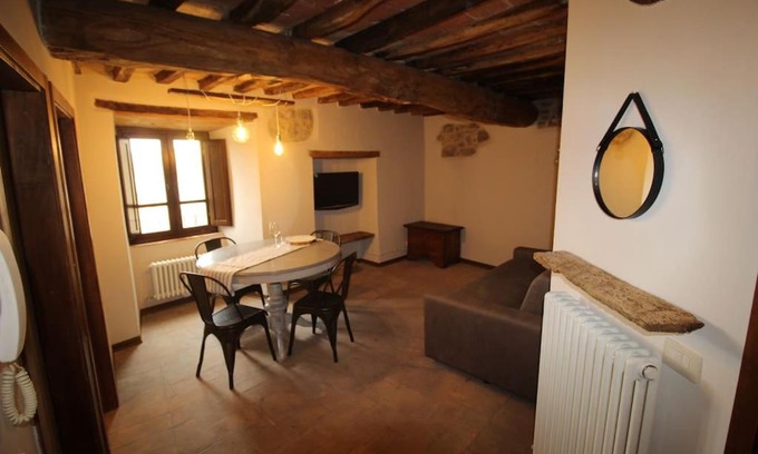 Castiglione della Valle House | casa vacanze Castiglione - 4 posti letto