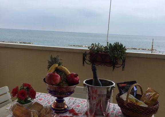 Montemarciano Apartment | Casa Vacanze In Love