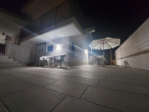 Monti D'arena-Bosco Caggione House | Casa Vacanza Fiori di Maggio