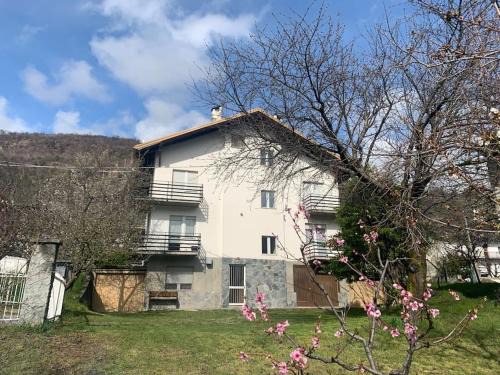 Saint-Denis Apartment | Casa vacanza Leonardo