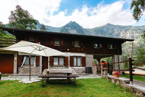 Antrona Schieranco Apartment | Casa vacanza Miralago